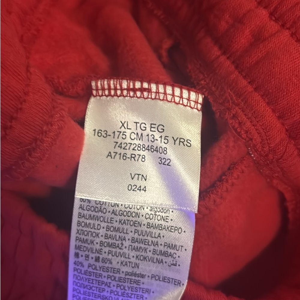 Jordan Red sweats Drawstring - Picture 3 of 4